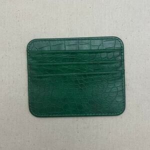 Green vintage crocodile print